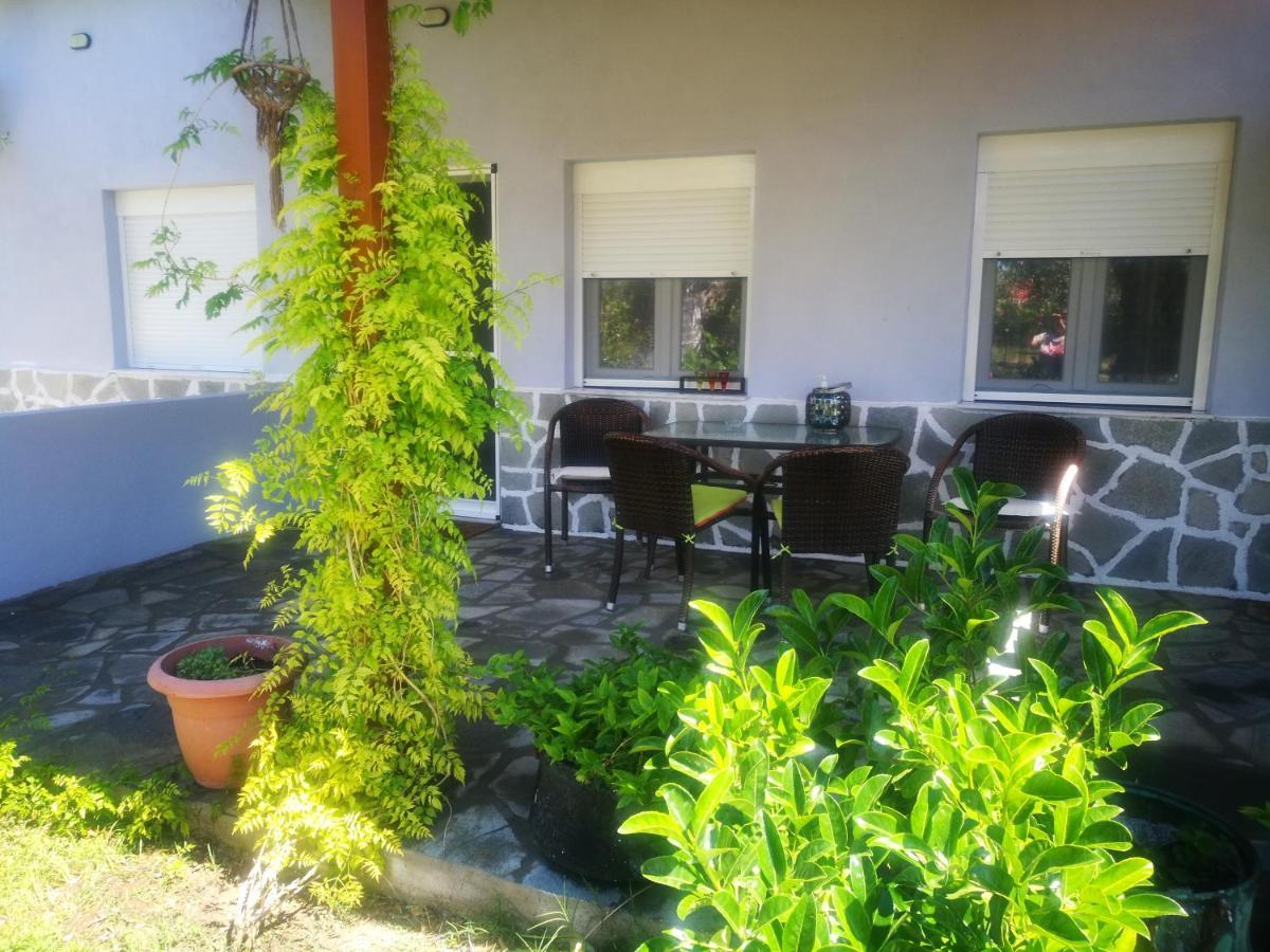 Cristi Apartments Skala Rachoni  Exterior foto